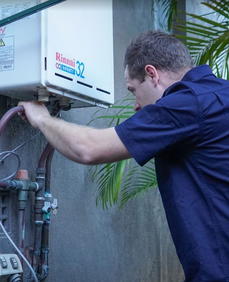 Gas Fitter on the North Shore